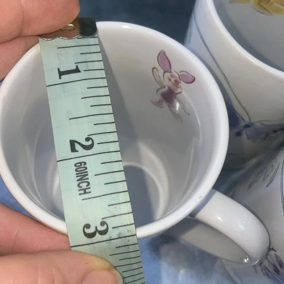 Vintage Winnie the Pooh mugs - Picture 10 of 12